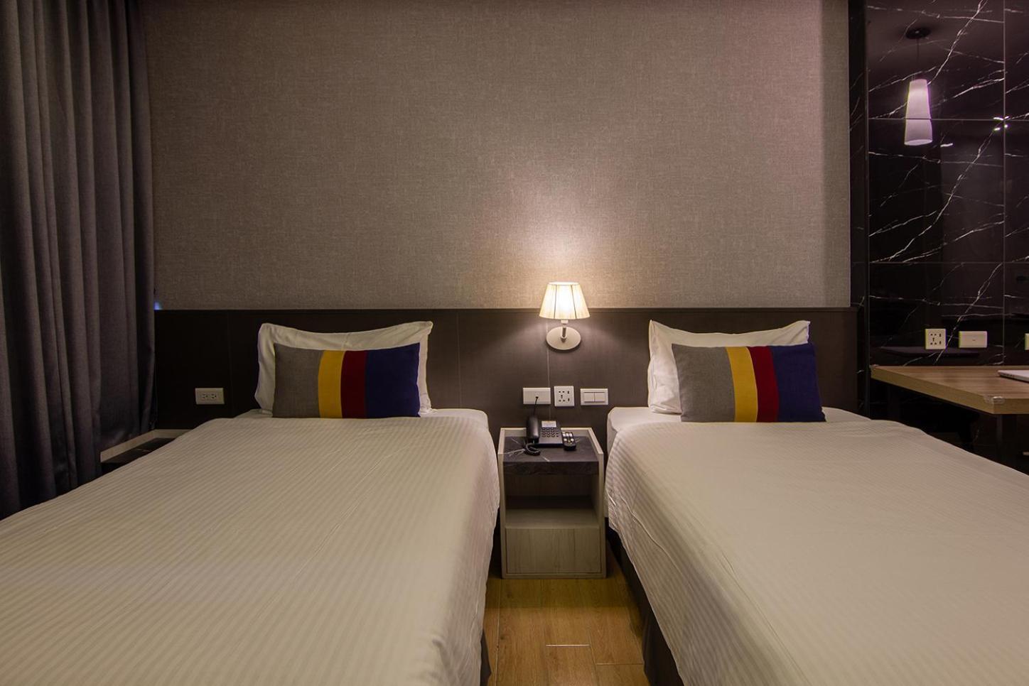 Check Inn New Taipei Luzhou Exterior photo