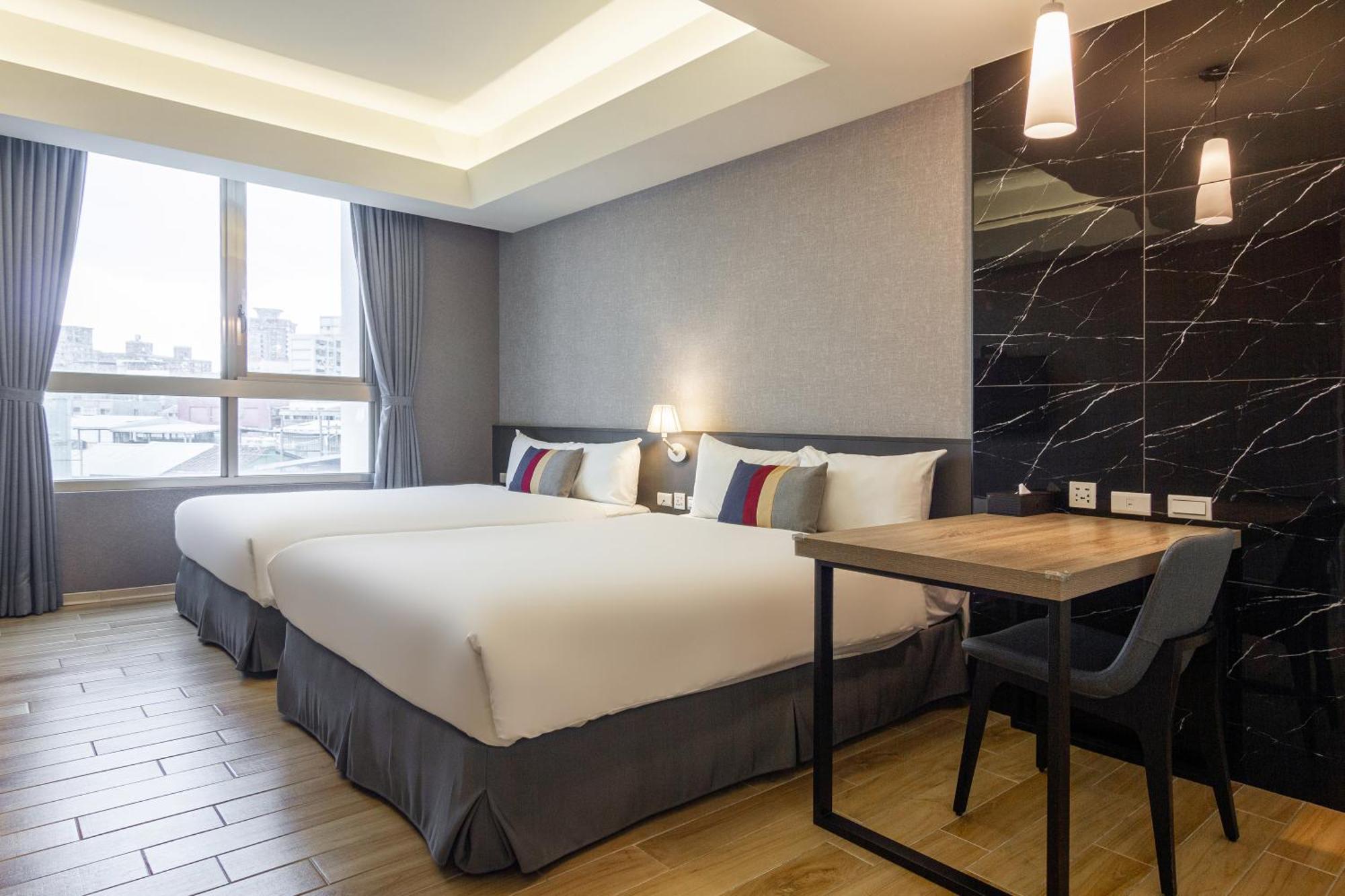 Check Inn New Taipei Luzhou Exterior photo